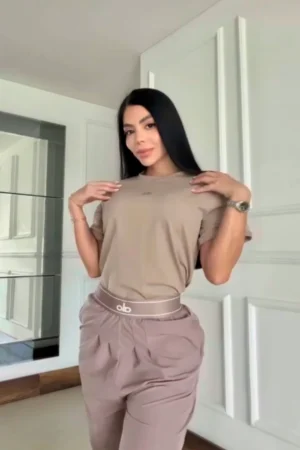 Conjunto Pantalón - Camiseta