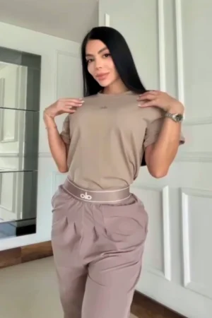 Conjunto Pantalón - Camiseta